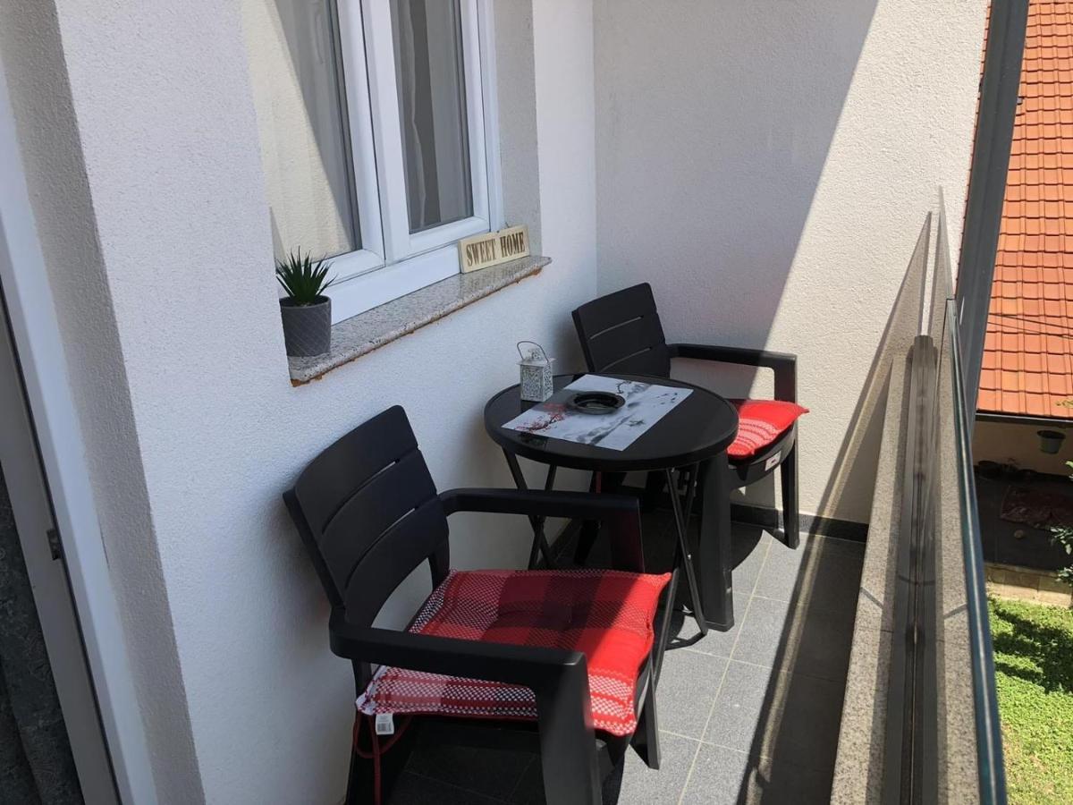 Apartman Sims Bijeljina Exterior foto